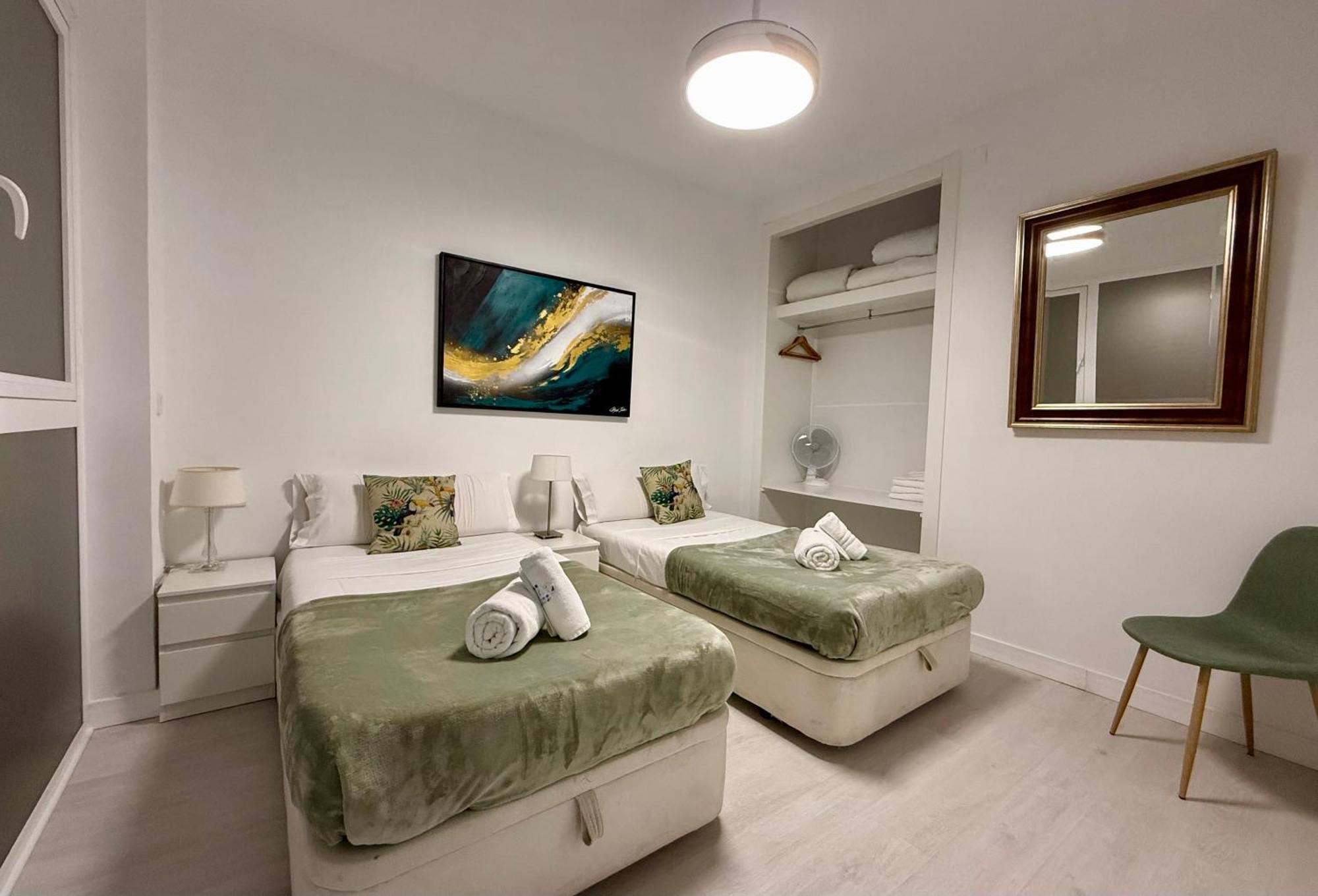 Postiguet Beach By United Renters Alicante Esterno foto